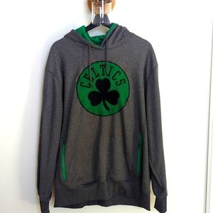 NBA Grey & Green Celtics Sweater Size XL